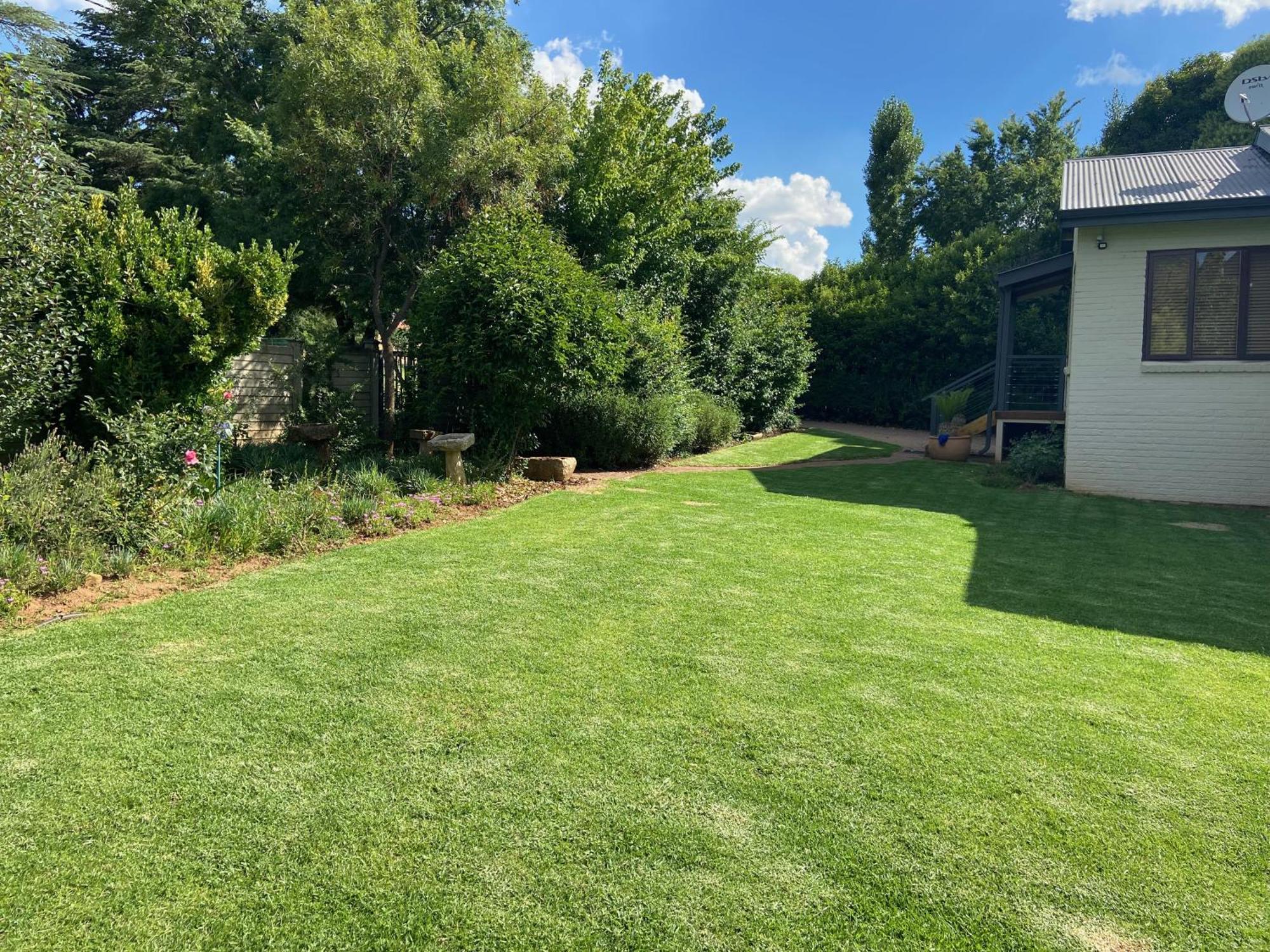 727 Church Clarens Rom bilde