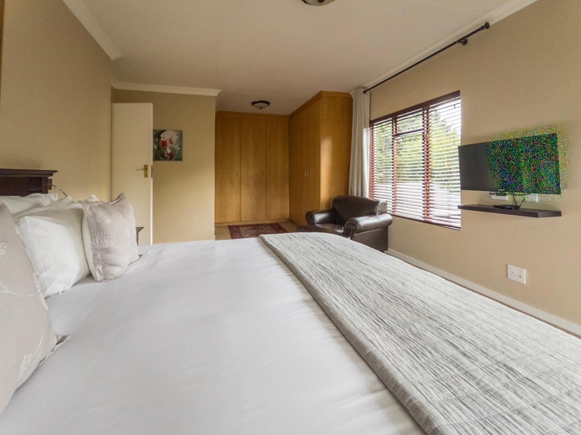 727 Church Clarens Rom bilde
