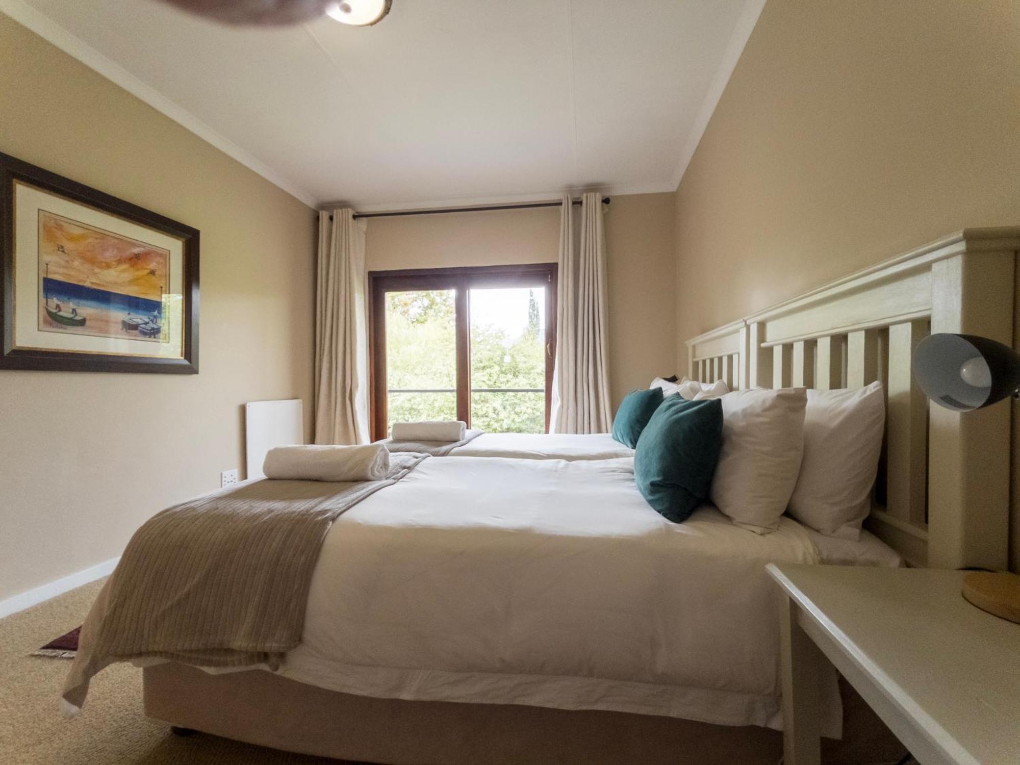 727 Church Clarens Rom bilde